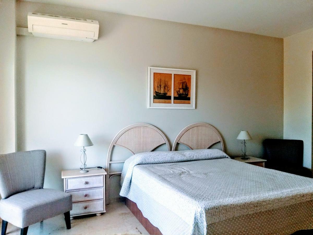 Estudio En 1A Linea Torremolinos Exterior foto