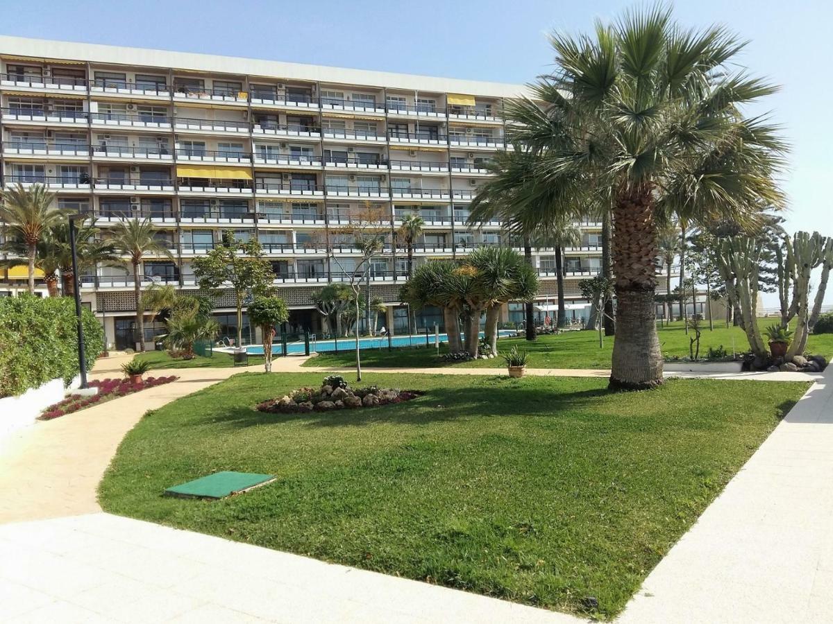 Estudio En 1A Linea Torremolinos Exterior foto