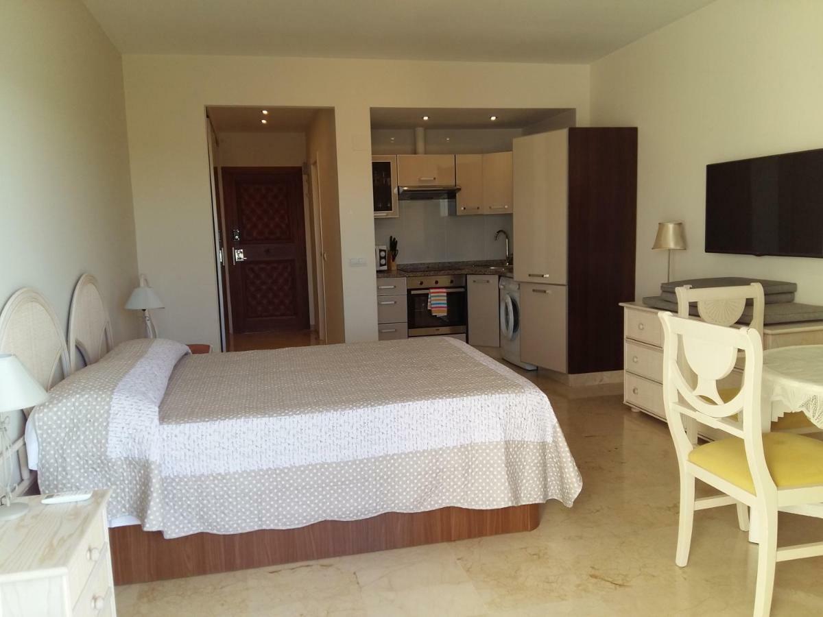 Estudio En 1A Linea Torremolinos Exterior foto